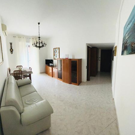 Grazioso Bilocale A 100 Mt Dalla Metropolitana Sesto San Giovanni Buitenkant foto