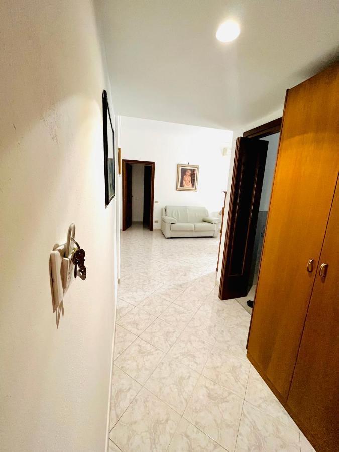 Grazioso Bilocale A 100 Mt Dalla Metropolitana Sesto San Giovanni Buitenkant foto