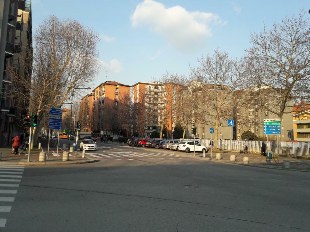 Grazioso Bilocale A 100 Mt Dalla Metropolitana Sesto San Giovanni Buitenkant foto